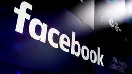 Facebook sufre ‘descalabro’; sus acciones caen hasta 24%