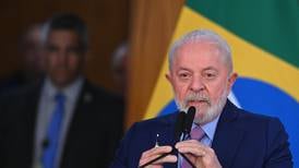 Lula dice junto a Macron que Brasil quiere tecnología nuclear, pero para construir la paz