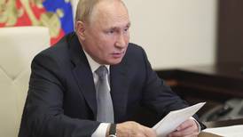 Putin decreta semana no laborable en Rusia para frenar el COVID