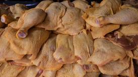 ‘Pandemia del pollo’: ¿Se contagia la influenza aviar AH5N1 al comer carne contaminada?