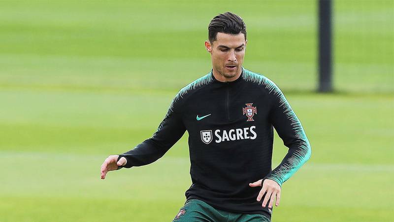 Cristiano Ronaldo calló los rumores de su lesión con Portugal