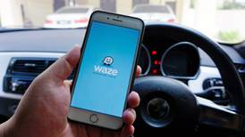 Waze prueba opción para alertar sobre carreteras peligrosas