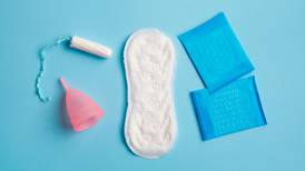 Gestión menstrual: ¿Cuál producto capta más sangre, la copa, la toalla sanitaria o el tampón? 