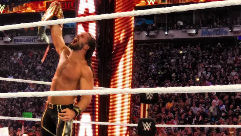 ¡Seth Rollins se llevó el título Universal en WrestleMania 35 sobre Brock Lesnar!