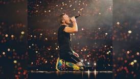 Chris Martin detiene concierto de Coldplay: Pide a fans dejar de grabar y disfrutar el show