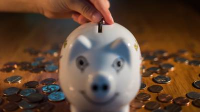 ¿Cuál es la mejor estrategia de ahorro? Esto explica la autora del ‘Pequeño Cerdo Capitalista’