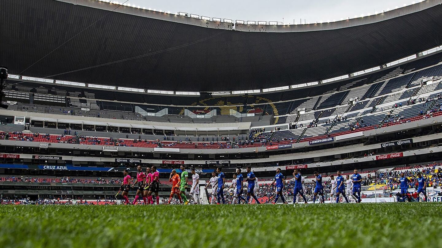 La Liga MX analizaría la opción de permitir aficionados en los estadios