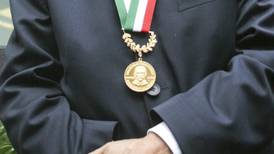 Morena y Encuentro Social proponen entregar 4 medallas 'Belisario Domínguez' al año 