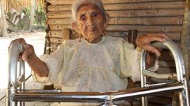 Día del Abuelo: Doña Conchita, de 119 años, busca el récord Guinness de la persona más longeva