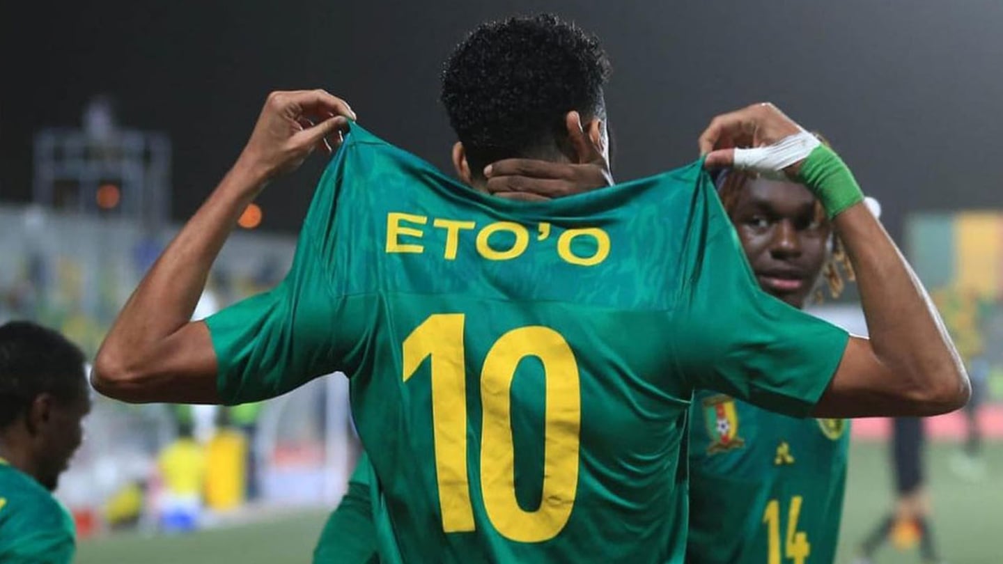 El futbolista de 18 años ya ha militado en las inferiores de Camerún 