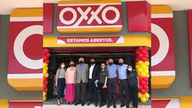 Oxxo inaugura su primera tienda en Brasil