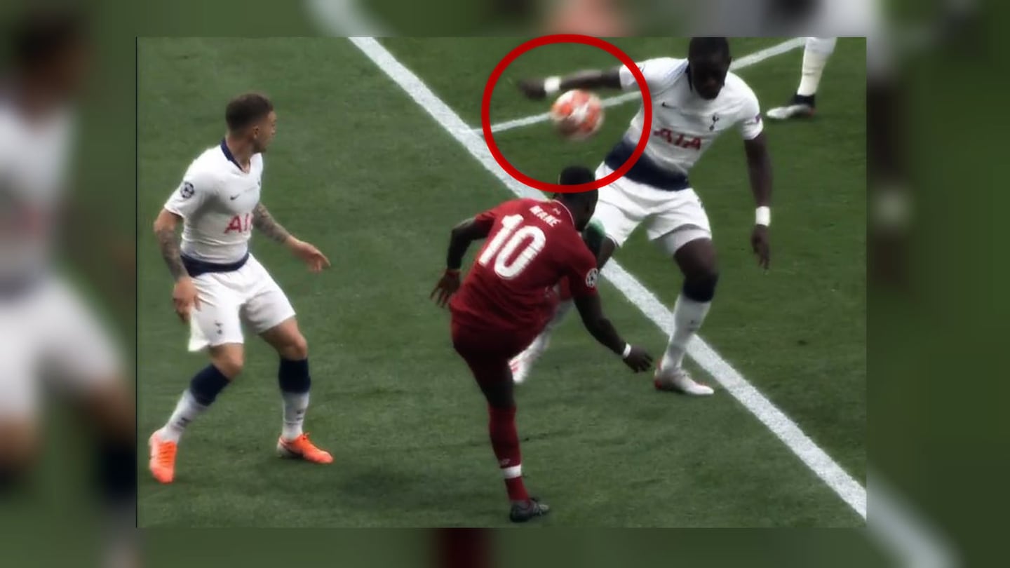 ¡Polémico penal de Moussa Sissoko en la Final de la UEFA Champions League (VIDEO)!