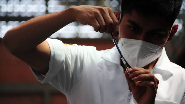 CDMX vacunará contra COVID a rezagados durante todo marzo