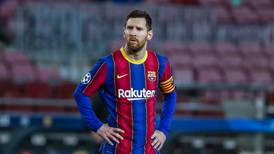¡Visca Messi! Subasta tenis con los que logró el récord de más goles con un club