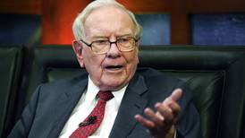 Predicciones de Warren Buffett: Más bancos quebrarán, pero a Berkshire le irá ‘muy bien’