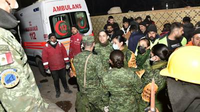 Terremoto en Turquía: Equipo mexicano rescata a primera persona en Adiyaman