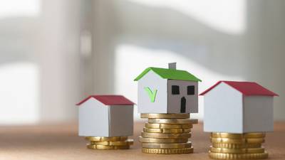 Alza de tasas de Banxico ‘amenaza’ con encarecer créditos hipotecarios 