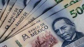 Mayor déficit fiscal alargaría restricción monetaria: Banxico