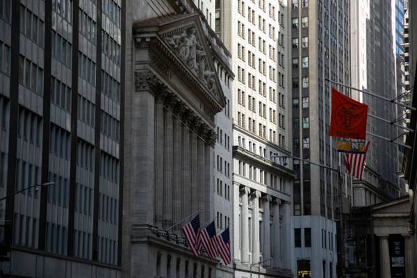 Wall Street ‘se recupera’: Dow Jones gana 0.51% este jueves