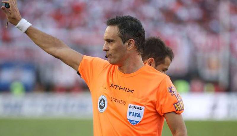 Patricio Loustau dirigirá Racing vs. Independiente por la Superliga