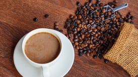 ¿Cuánta cafeína contienen los cafés de cadena?