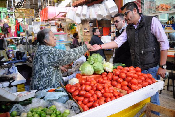 Córrele al mercado: ¿Qué frutas y verduras bajaron más de precio en febrero? 