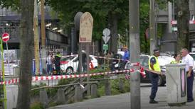 Policía hiere a sospechoso tras apuñalamiento en Amsterdam
