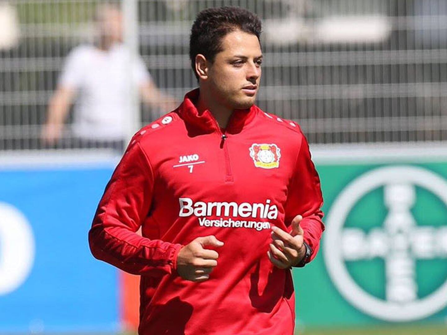 Chicharito se unió a la pretemporada del Bayer Leverkusen