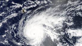 Hawái se prepara para llegada del huracán 'Lane'