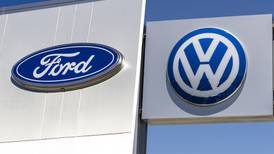 Ford y VW se unen para fabricar autos comerciales, eléctricos y autónomos