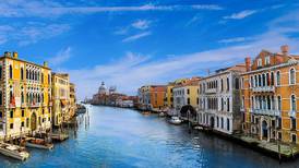 Venecia espera por los turistas 
