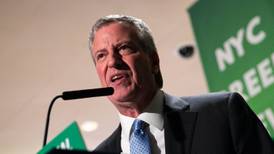 El alcalde de NY De Blasio lanza campaña por nominación demócrata a elección presidencial de EU