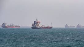 ‘Peligro’ para precios del petróleo: BP detiene envío de buques al Mar Rojo por rebeldes hutíes