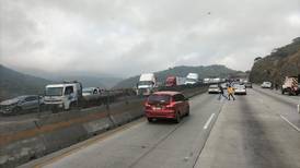 Carambola en la México-Querétaro provoca caos vial: ¿Qué tramo es afectado?