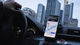 Toyota, SoftBank y un fabricante de autopartes invierten mil mdd en Uber