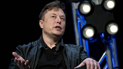 Musk no se ‘salva’ de juicio aunque ya dijo que comprará Twitter