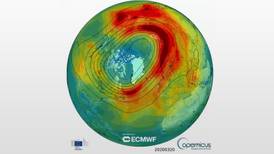 Se cierra agujero de ozono más grande jamás registrado en el Ártico, según científicos