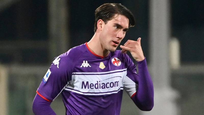 Dušan Vlahović rechaza renovación de contrato con Fiorentina