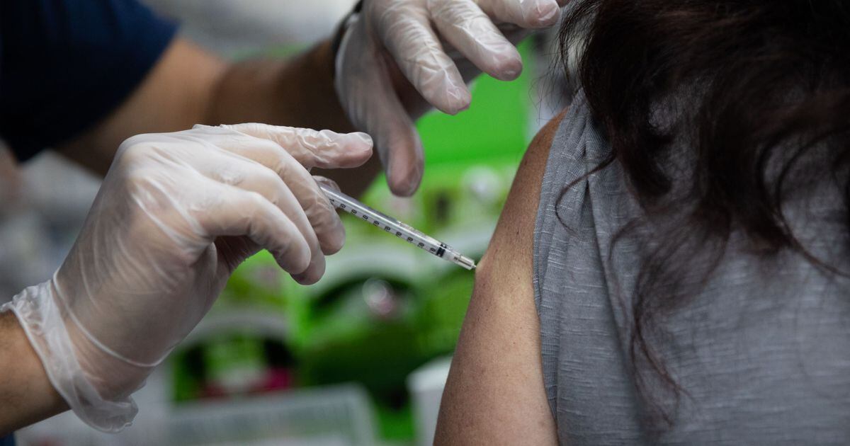Vacuna COVID de Moderna: México aprueba uso de emergencia