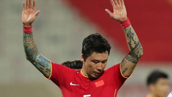 ¡Adiós, tatuajes! China prohíbe a sus jugadores de Selección tener el cuerpo tatuado
