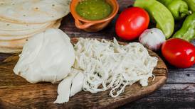 ¿Fan del queso Oaxaca? Estos son los riesgos de comprar quesillo al granel, según Profeco