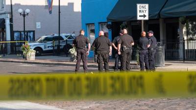 Tiroteo en EU: Un hombre mata a dos personas y hiere a 3 policías en Texas