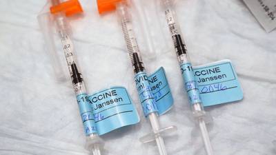 España apuesta por vacuna Janssen, de una dosis, para inmunizar a adultos de 50 a 59 años