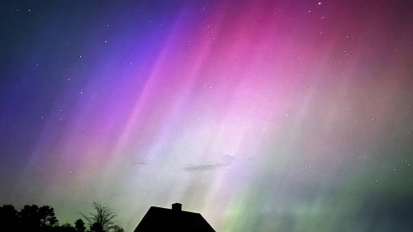 Fotos: El cielo ‘se pinta’ de magenta, púrpura y un toque de verde por formación de auroras boreales 
