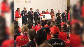 Medallistas de oro de Lima 2019 recibirán como apoyo 720 mil pesos durante un año: AMLO