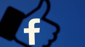 Comisión de Comercio de EU investiga a Facebook por mal uso de datos