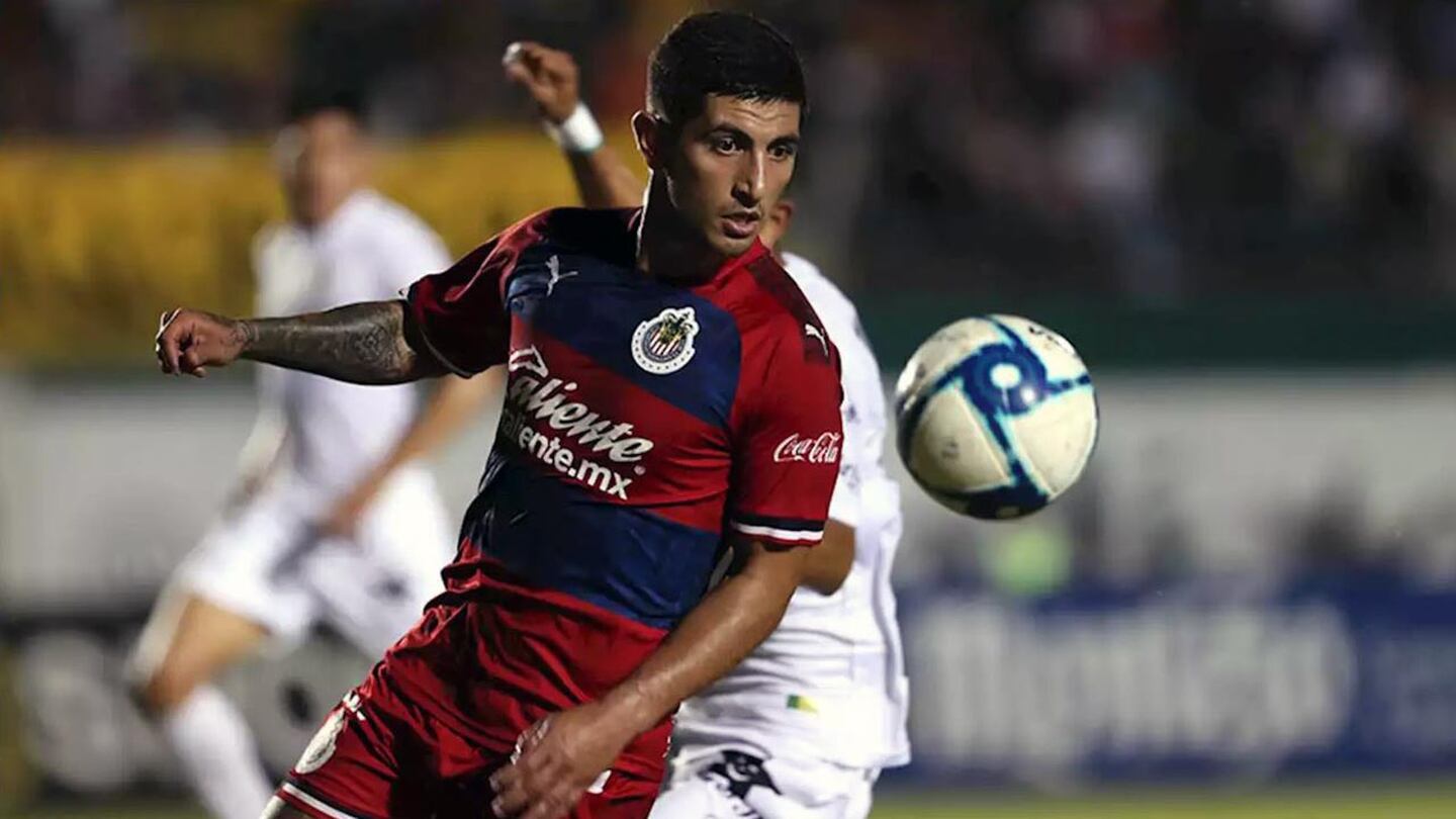 Luis Fernando Tena y su postura por la ausencia de Víctor Guzmán en el arranque del Clausura 2020