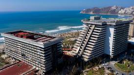 Convención Bancaria regresará a Acapulco para 2024 pese a destrucción por ‘Otis’