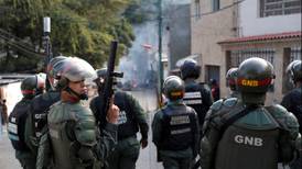 Gobierno de Venezuela involucra a partido opositor en alzamiento de militares