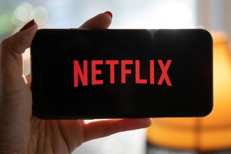 Netflix Account Sharing: How to Avoid Extra Charges and Keep Sharing